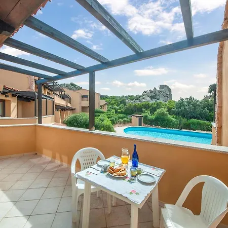 Nice In Trinitadagultu Ot With 1 Bedrooms, Wifi And Outdoor Swimming Pool * Trinità dʼAgultu