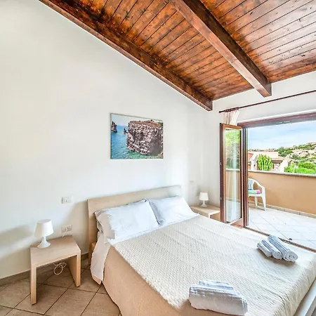 Nice In Trinitadagultu Ot With 1 Bedrooms, Wifi And Outdoor Swimming Pool Appartamento *
